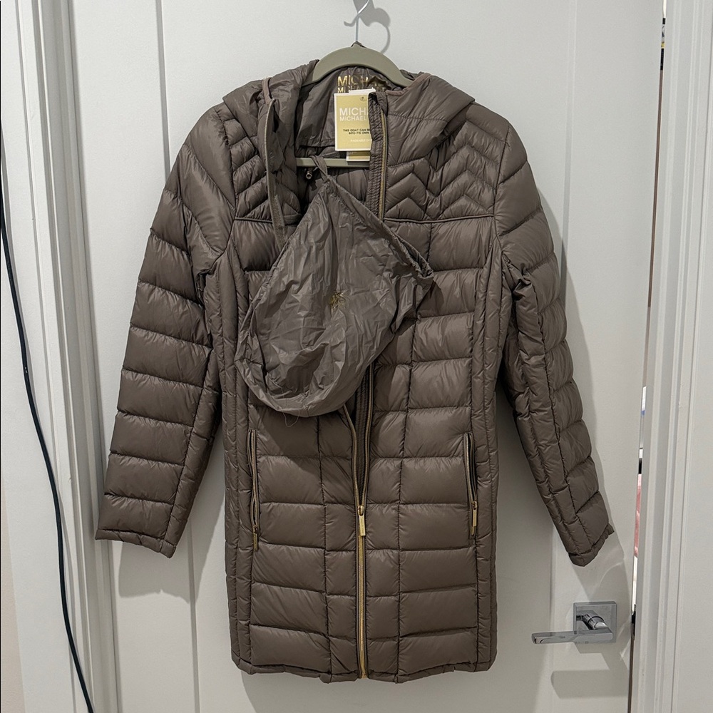 Michael Kors Lightweight Packable Taupe Puffer Jacket
